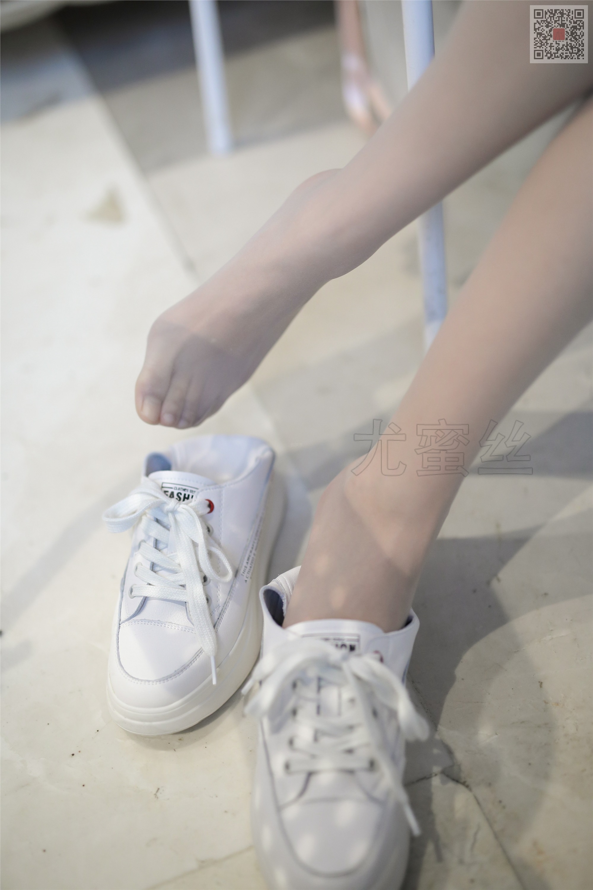 尤蜜丝 穿搭写真 NO.019